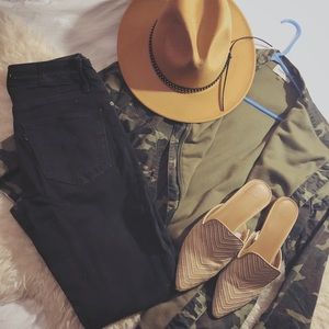 Levi’s high wasted skinny